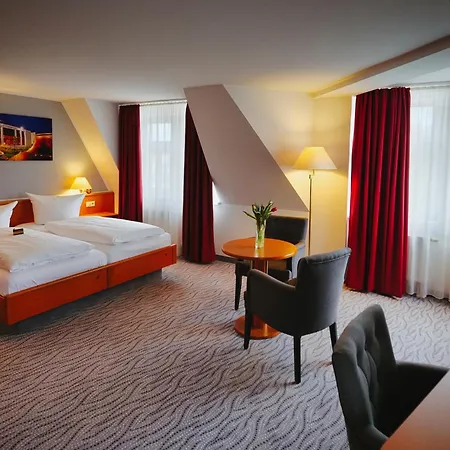 Kaiserhof ホテル 3*