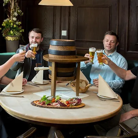 凯撒霍夫酒店 酒店 拉德贝格