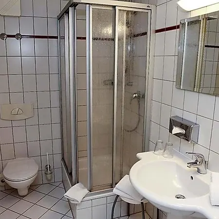 Kaiserhof Hotel 3*